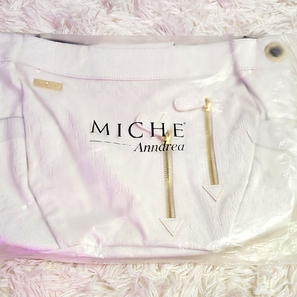 MICHE Bags Miche Anndrea Demi Shell White  with Gold Zippers 2012